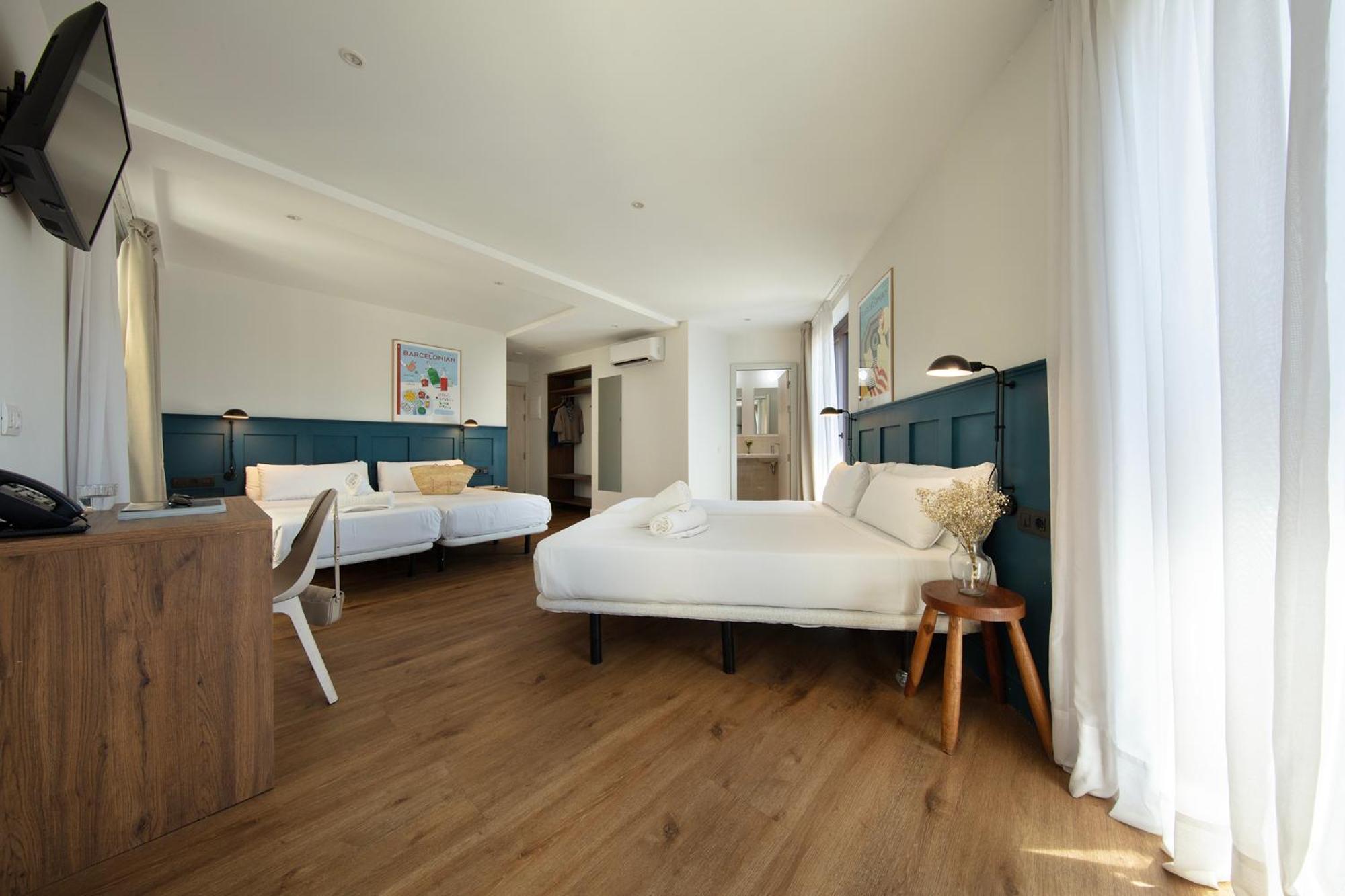 Hotel Som Nit Port Vell Barcellona Esterno foto